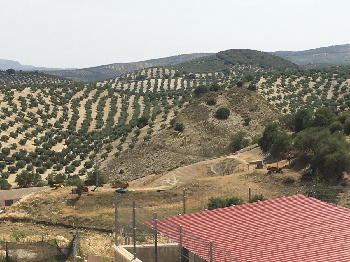 Turistico Mirador De Sierra Magina Entre Granada Y Jaen Apartment